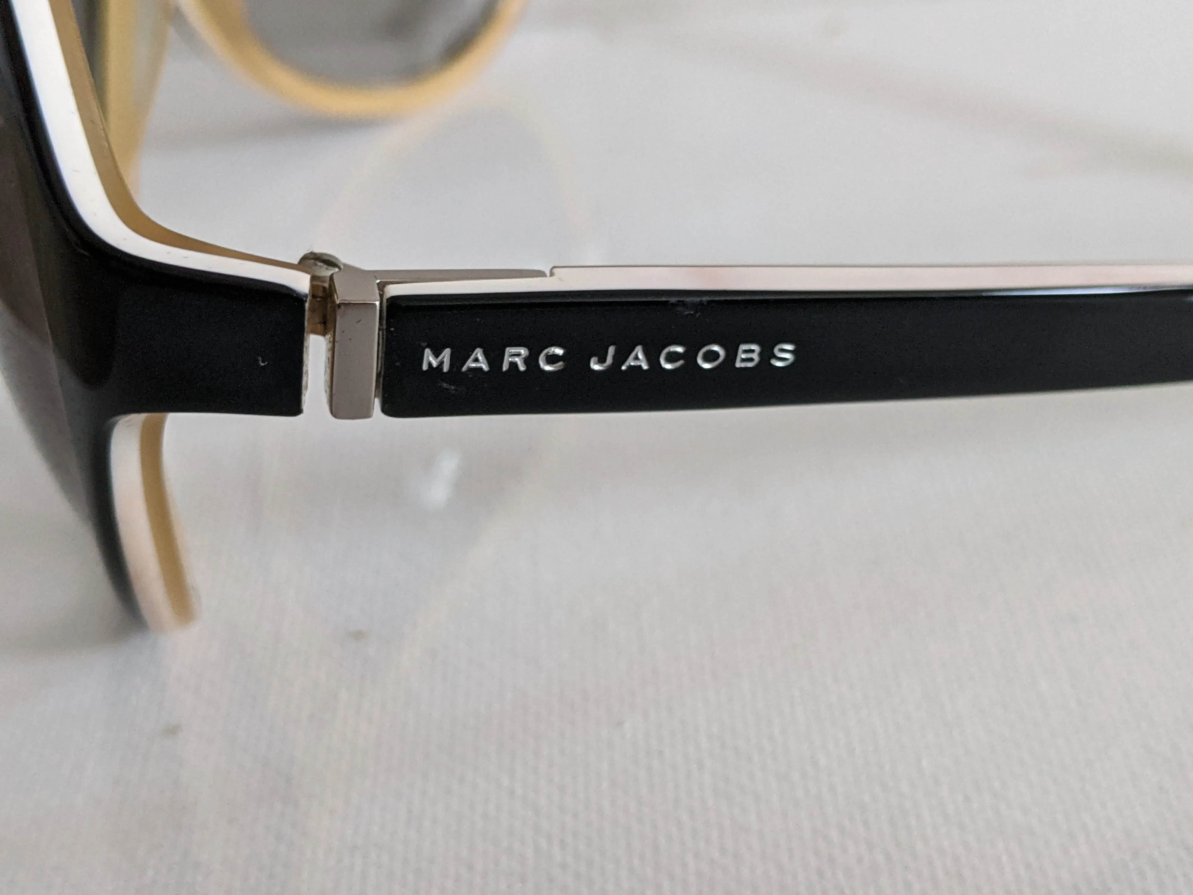 00's Oversized Black Rim Unisex Sunglasses by Marc Jacobs