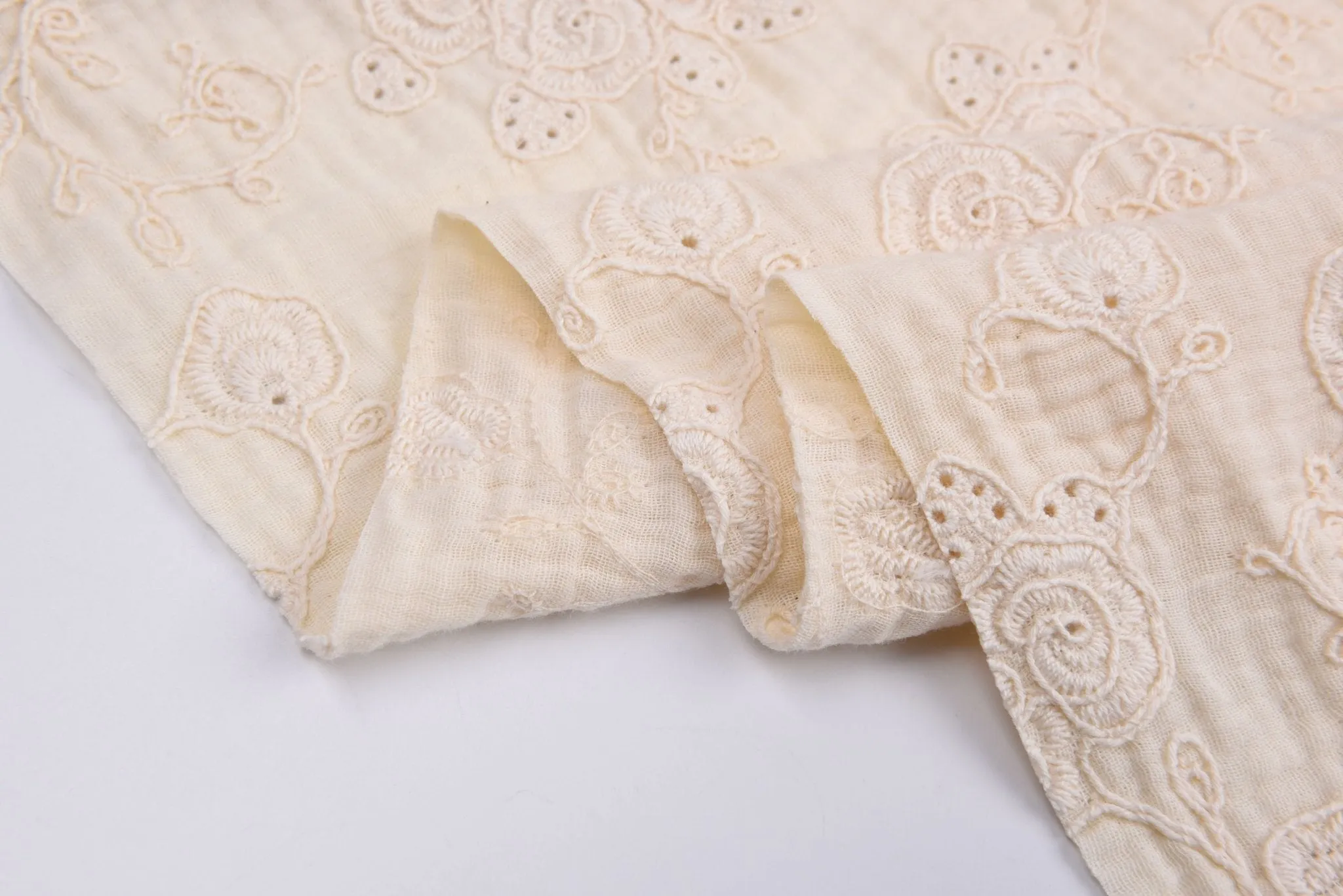 Double Gauze Fabric With 3D Embroidery - NATURAL COLOR