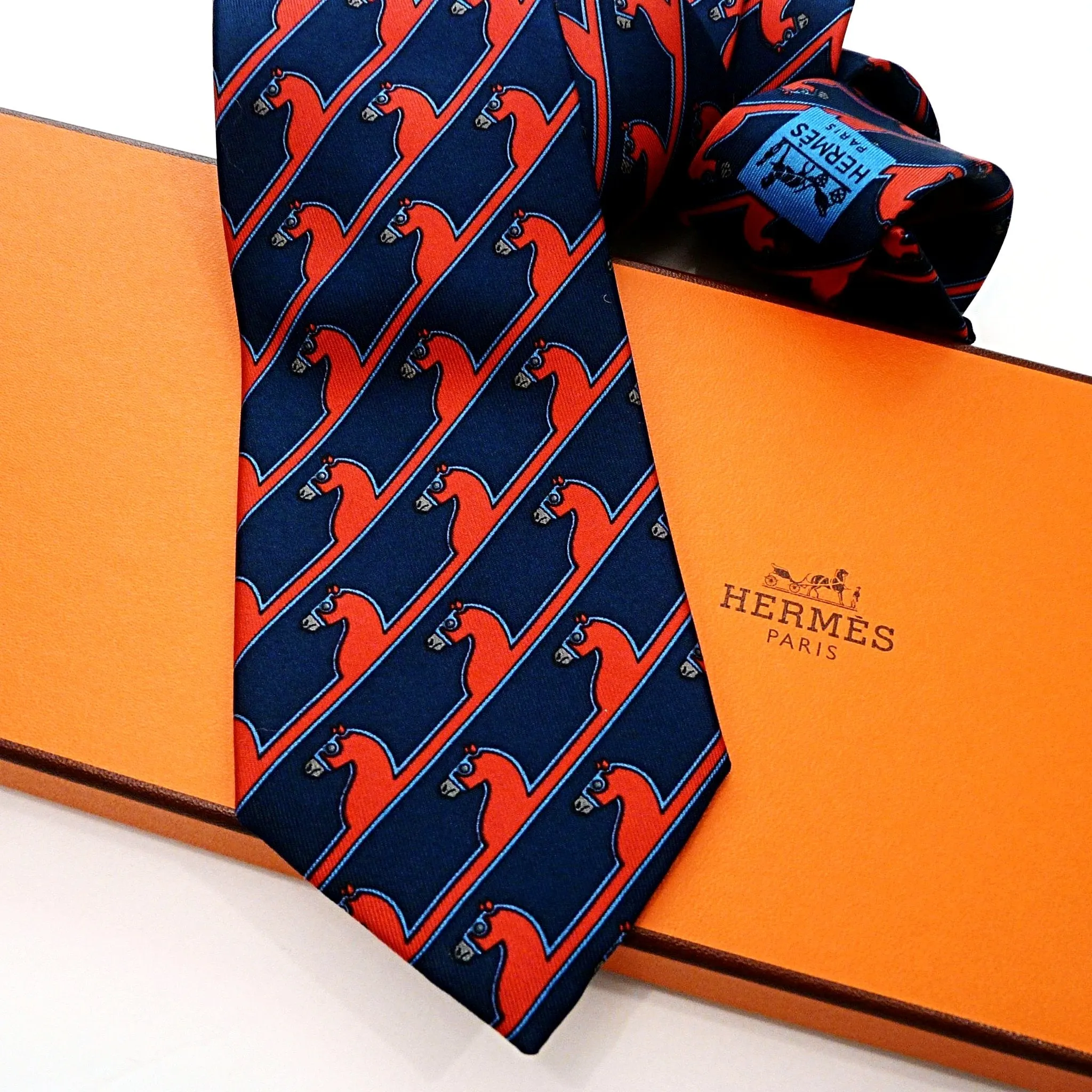 Hermes Silk Necktie 875 PA Early Collection Navy Red Horses