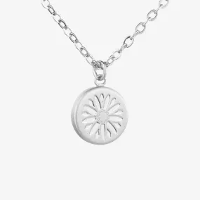 Mountain Daisy Necklace Silver