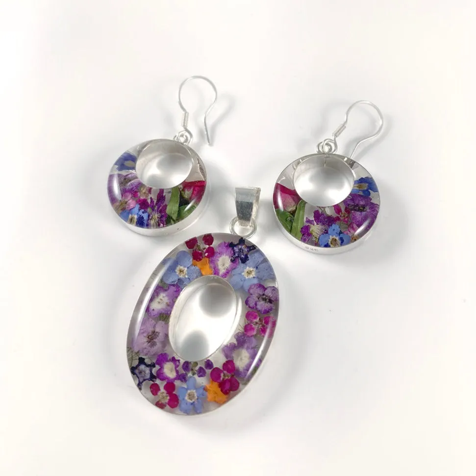 Natural Flowers Resin Pendant & Earring Set